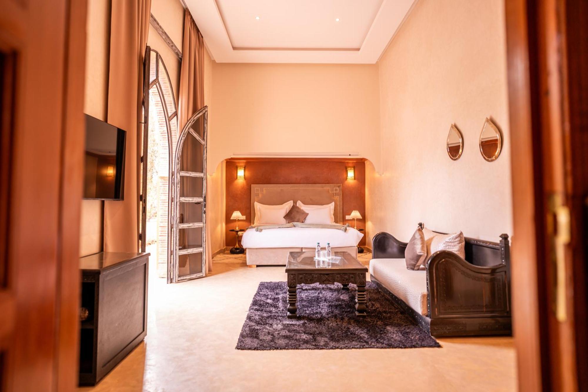 Palais Menzah & Spa Ouled Bouzid Extérieur photo