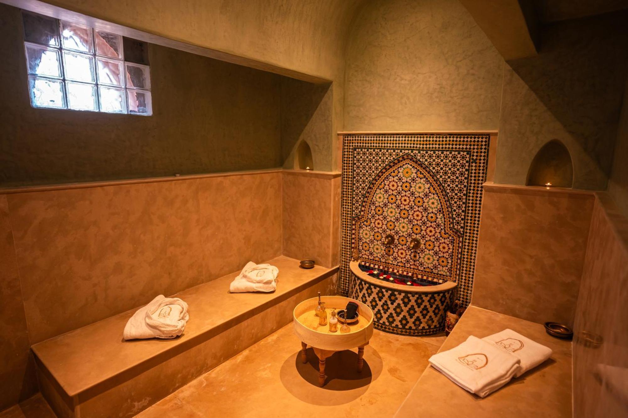 Palais Menzah & Spa Ouled Bouzid Extérieur photo