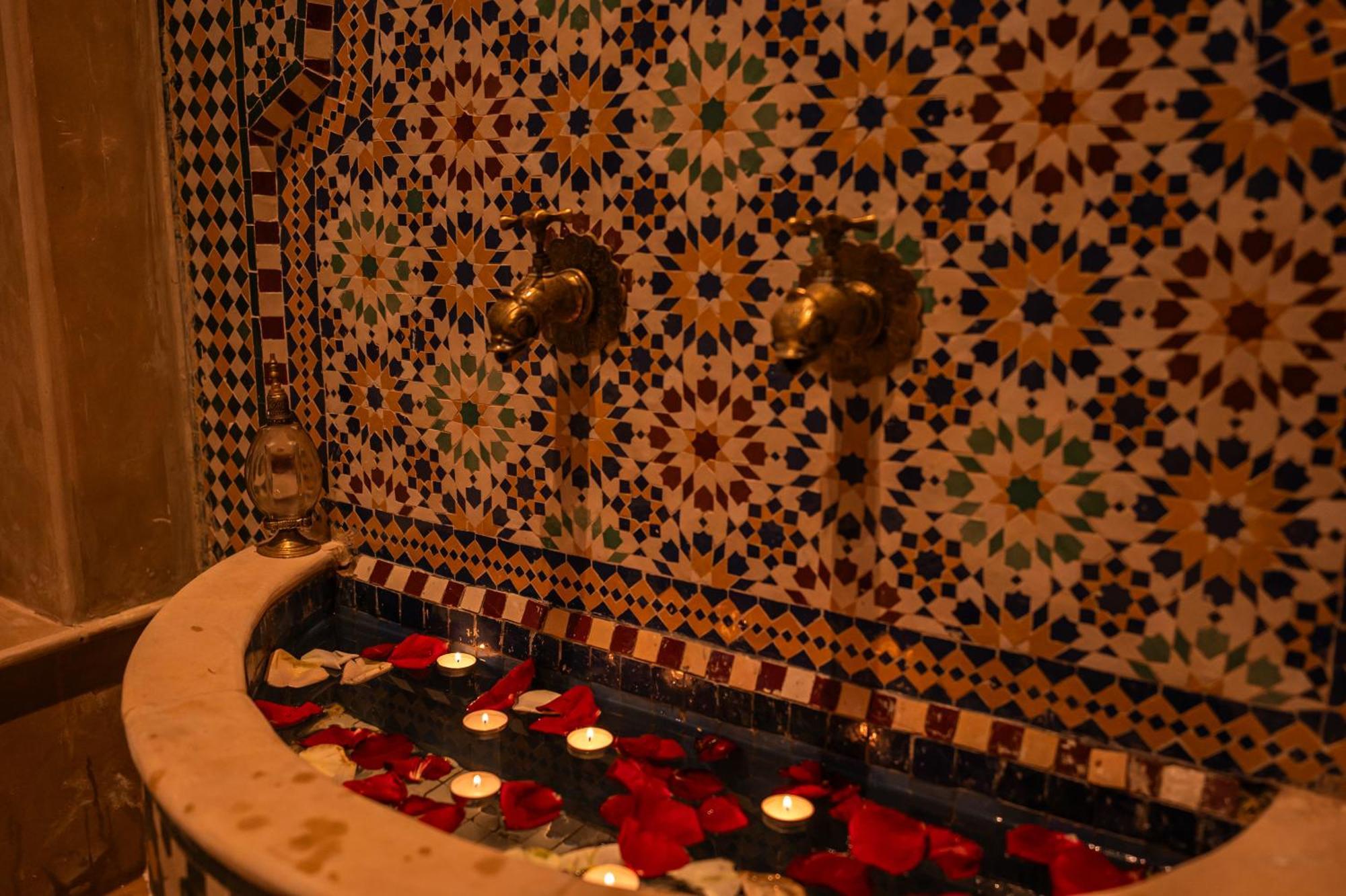 Palais Menzah & Spa Ouled Bouzid Extérieur photo